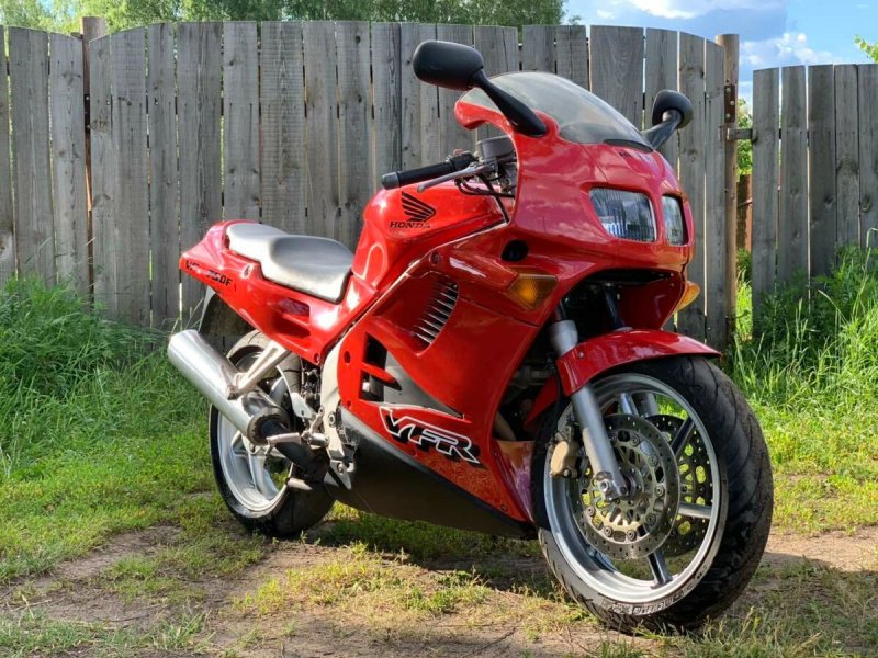 Мотоцикл Honda VFR 1995