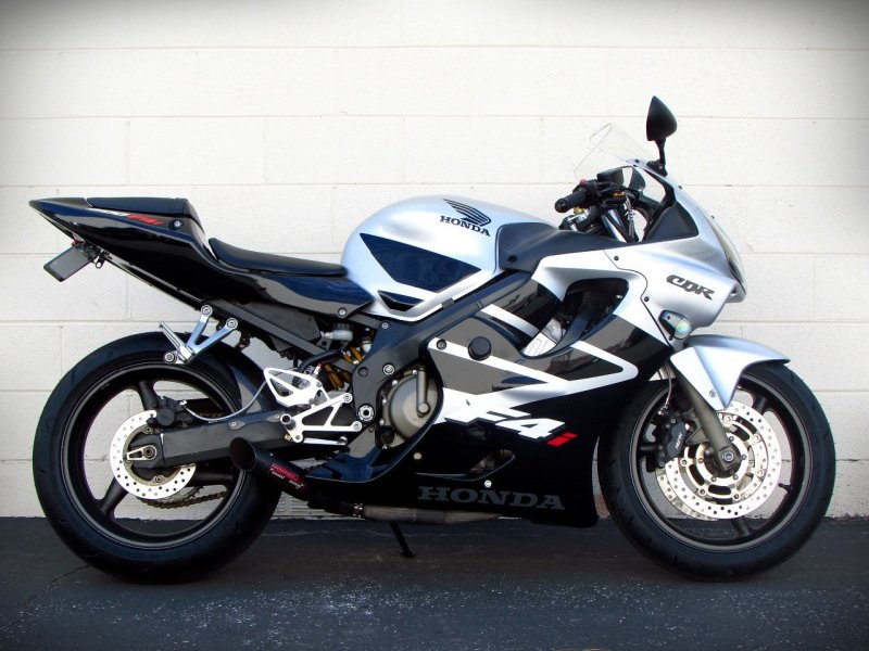 Honda CBR f4i