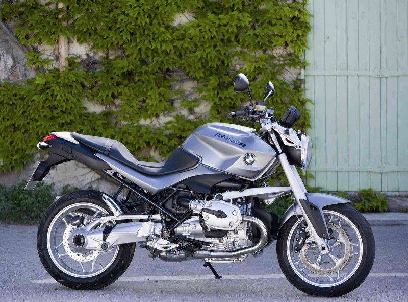 BMW 1200