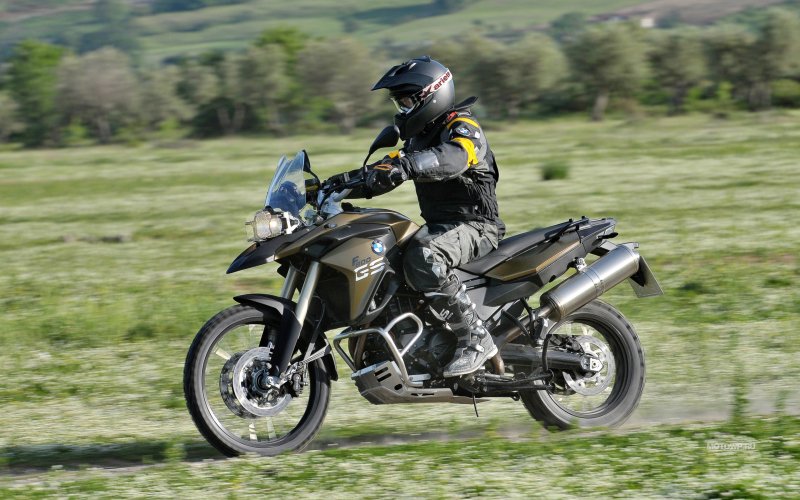 Мотоцикл BMW f800gs