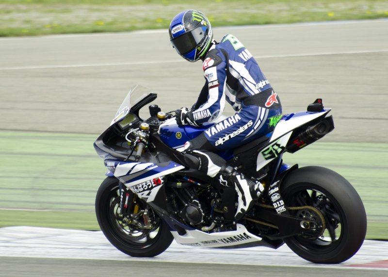 Yamaha r1 Racing