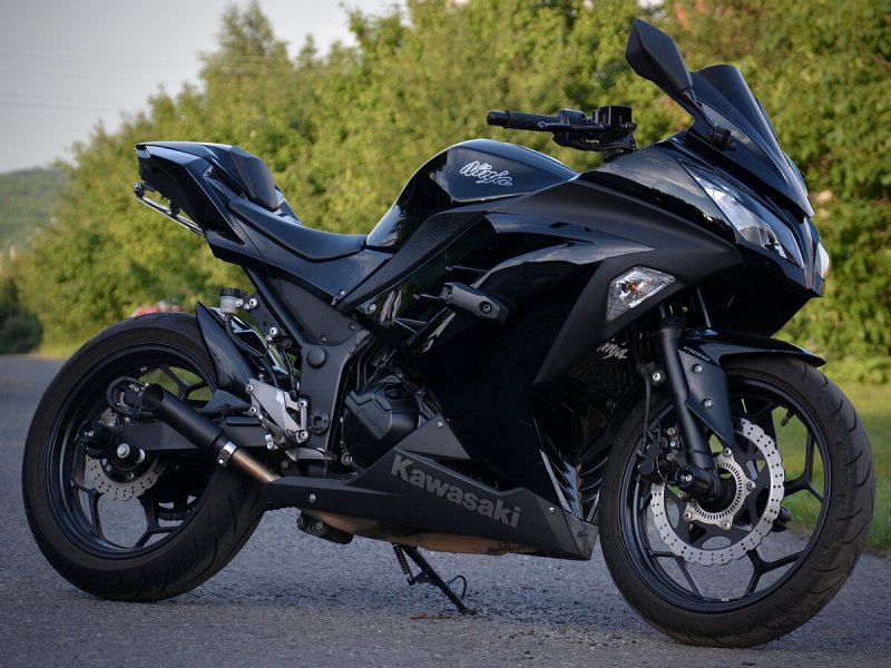 Кавасаки Ninja 300