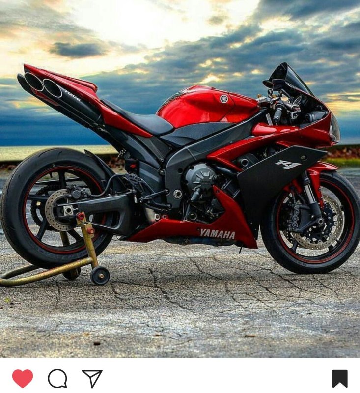 Yamaha YZF r1 Sportbike