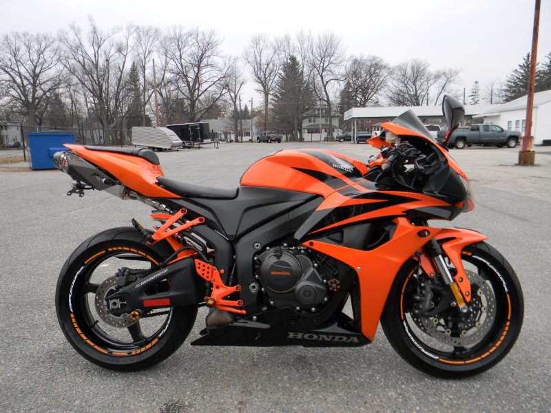 Мотоцикл Honda cbr600rr чёрный