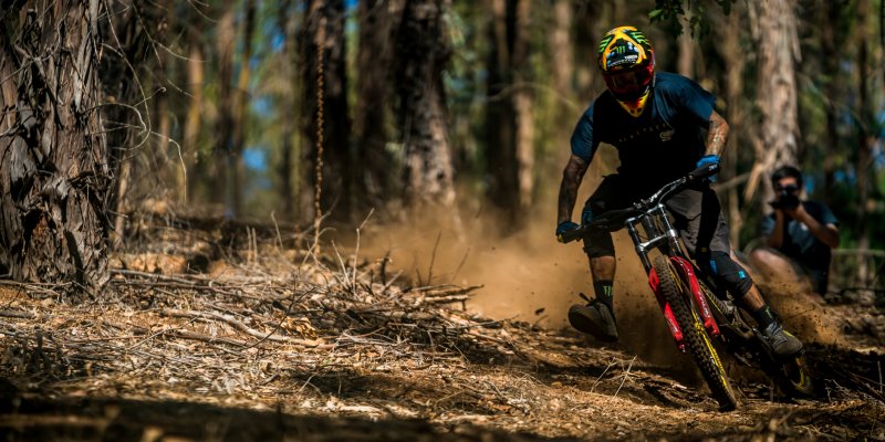 Nukeproof Dissent 275