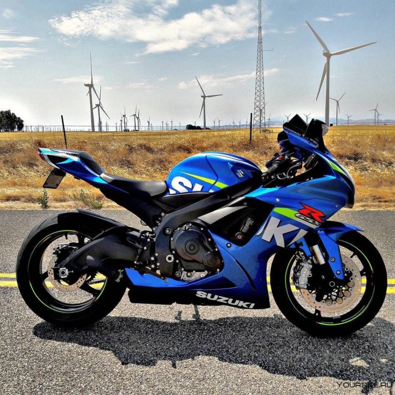 Сузуки GSX R 600
