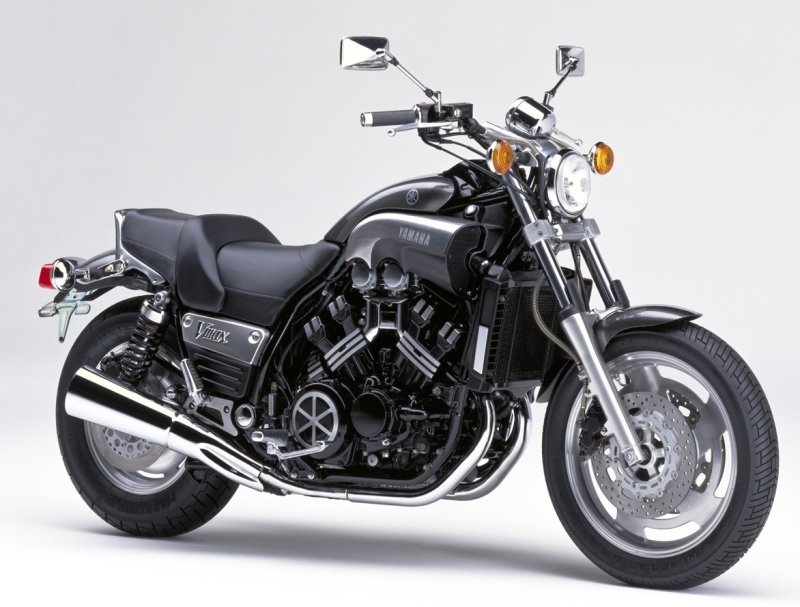 Honda v Max 1200