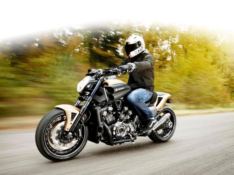 Харлей Vmax