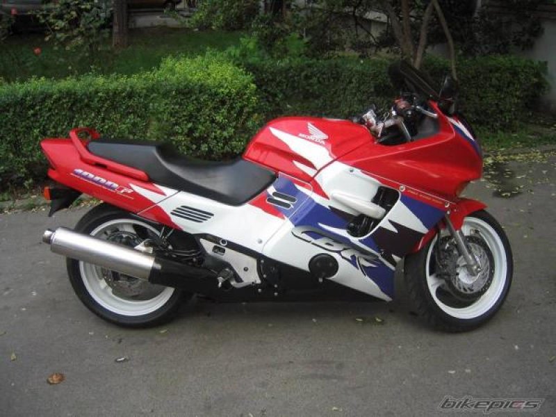 Honda CBR 1000 F 1996