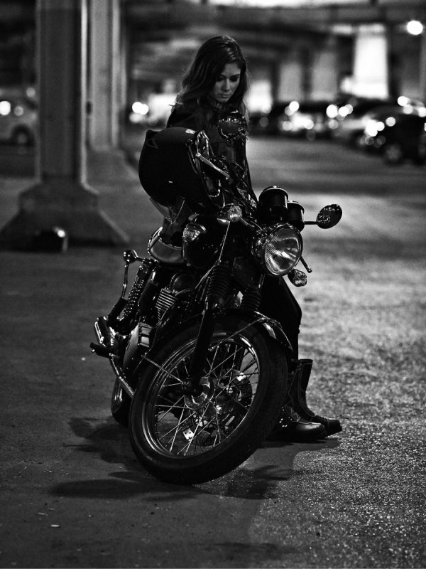 Мото девушки