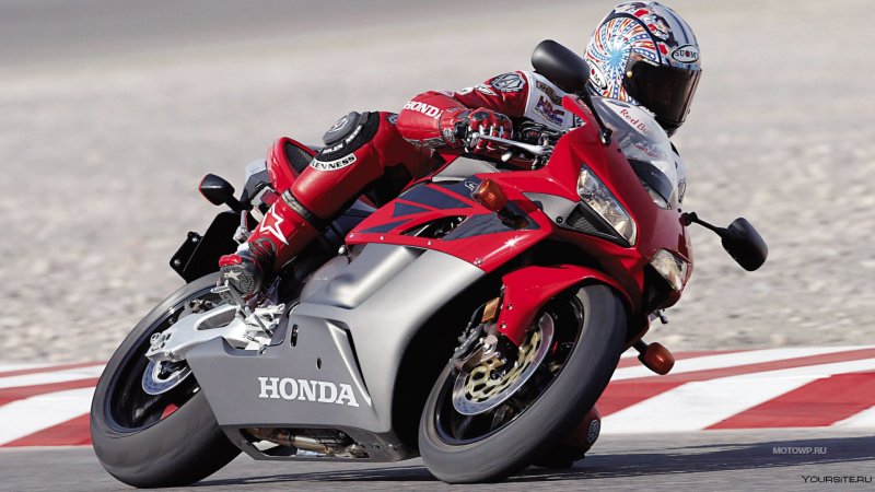 Гоночный мотоцикл Хонда 1000rr