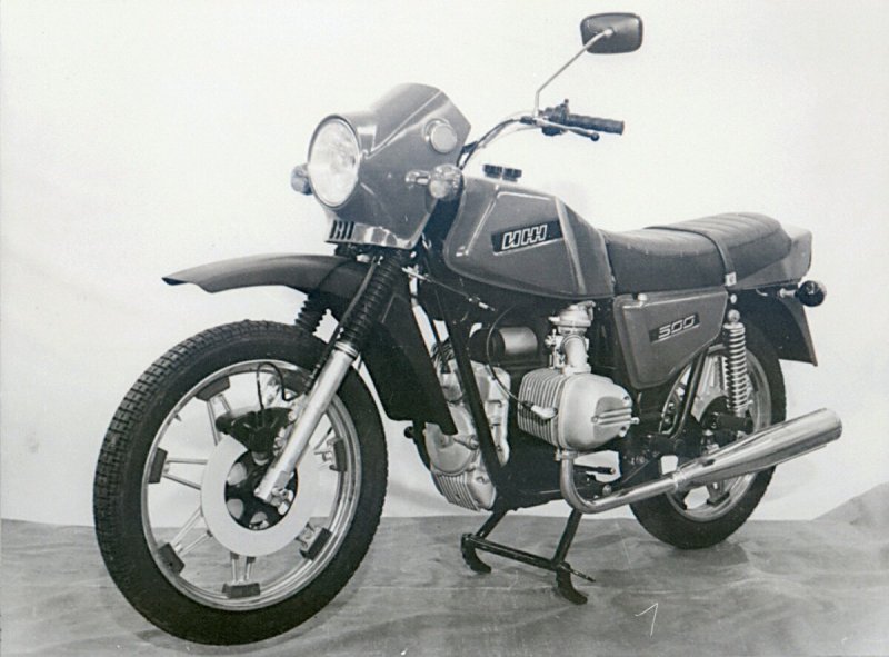 Мотоцикл ИЖ оппозит 500