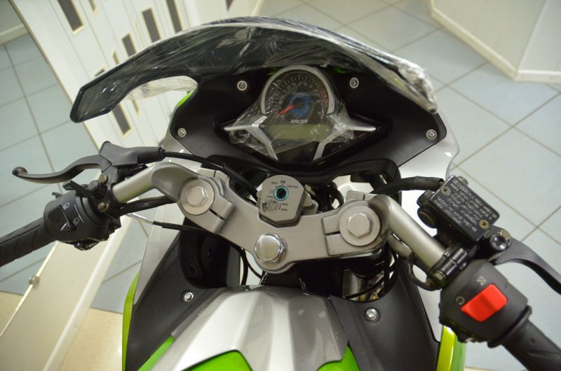 Racer SKYWAY rc300cs