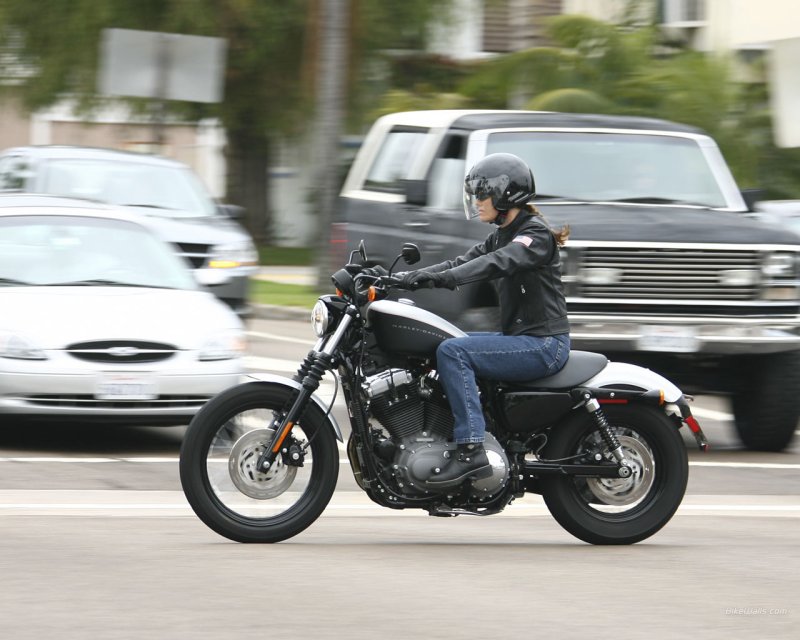 Harley Davidson xl1200n