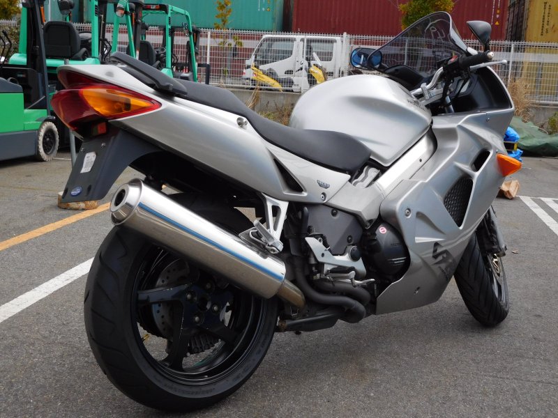 Honda 800 кубов
