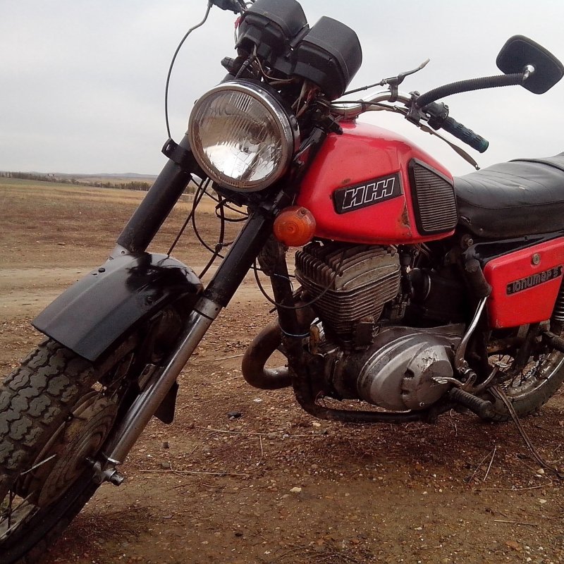 Советский мотоцикл ИЖ Юпитер 5