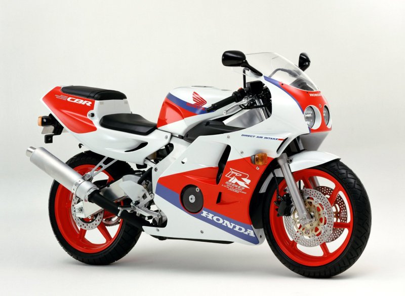 Honda CBR 250rr 1999