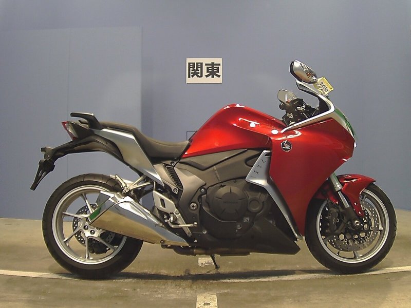 Honda vfr1200f