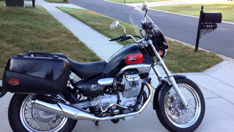 Moto Guzzi Nevada Classic 750