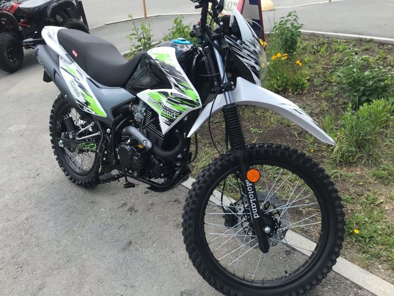 Мотоцикл кросс Enduro lt 250