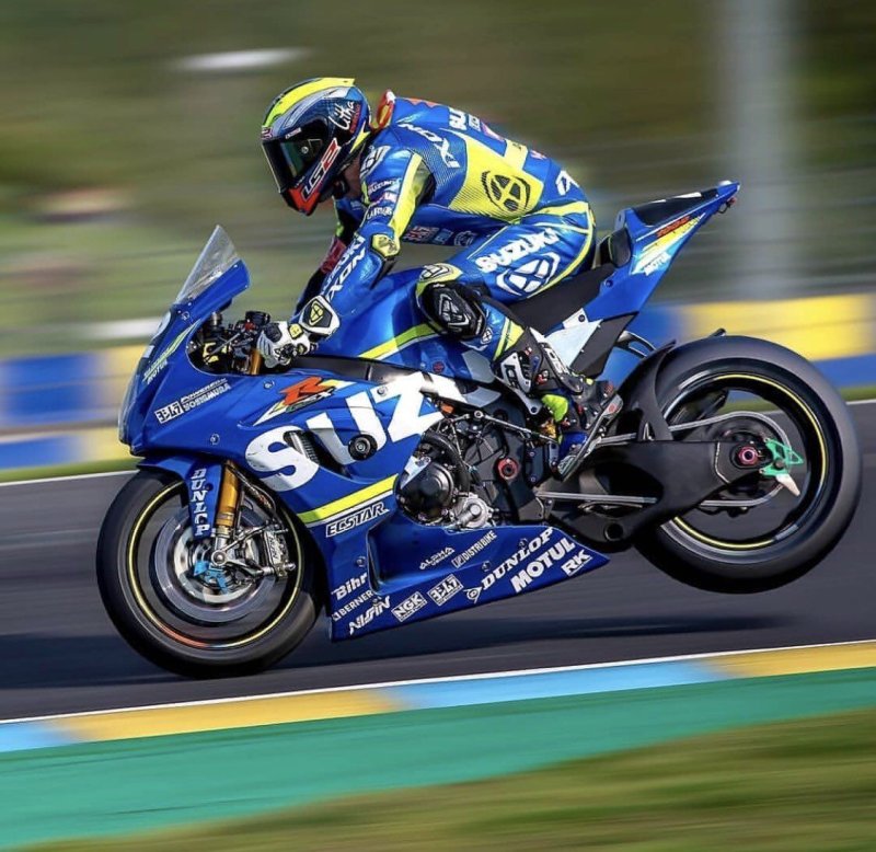 Мотоцикл Сузуки GSXR Moto GP