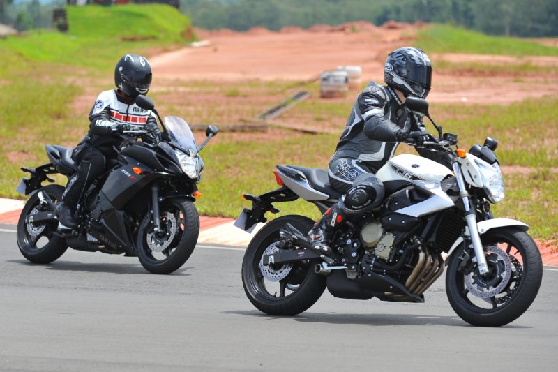 Yamaha xj6 посадка