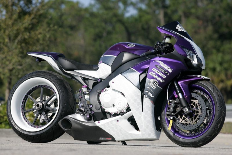 Honda cbr1000rr фиолетовый