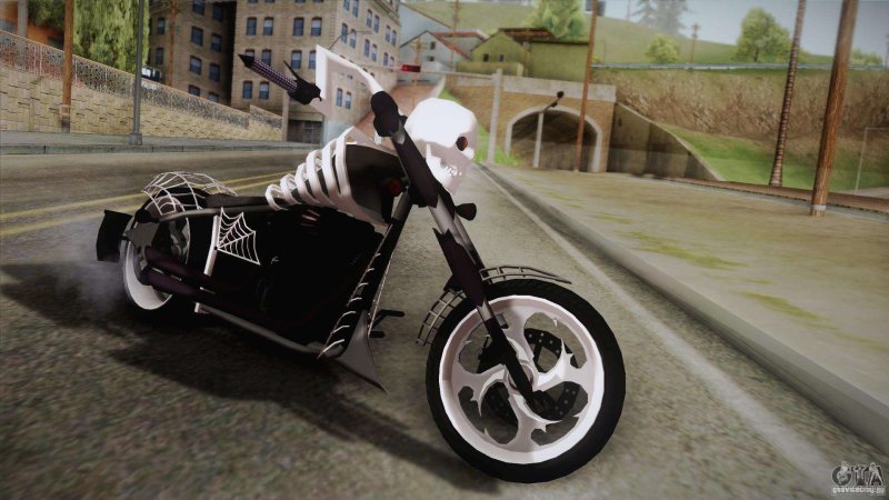 Мотоцикл LCC Sanctus