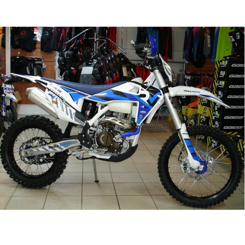 Regulmoto CR-Z 300