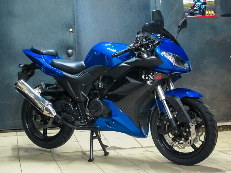 X Moto GX 250
