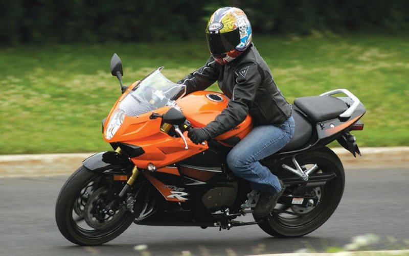 Багажник для Hyosung gt250r