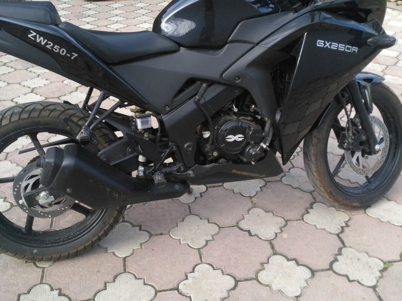 X Moto GX 250