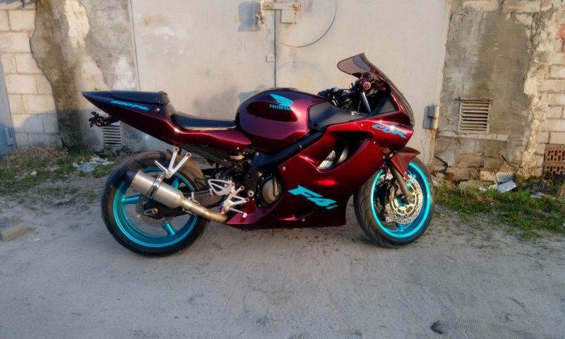 Cbr600rr Кэнди золото