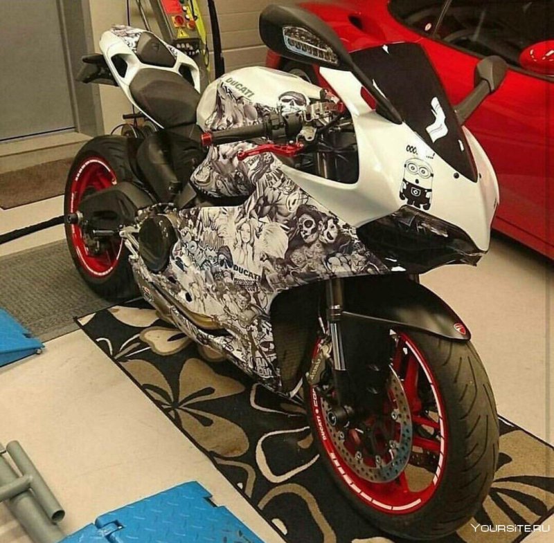 Дизайнерская покраска мотоцикла