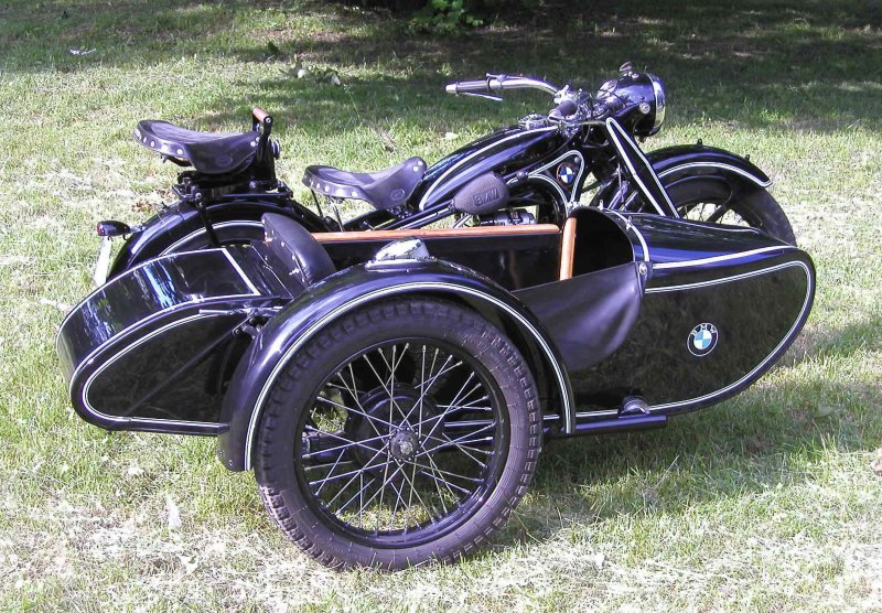 BMW r12 Sidecar Bernadette