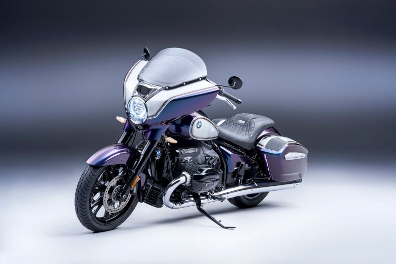 BMW r18 b