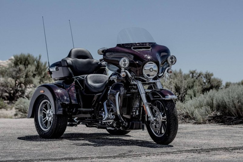 Трёхколёсный мотоцикл Harley Davidson