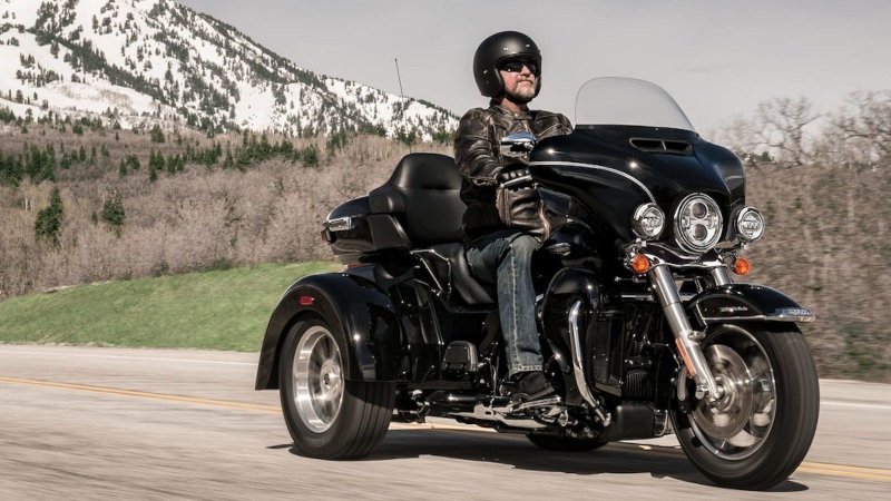 Мотоцикл Harley-Davidson tri Glide Ultra
