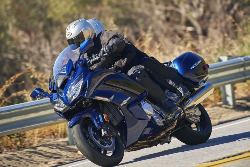 Yamaha FJR 1300 2021