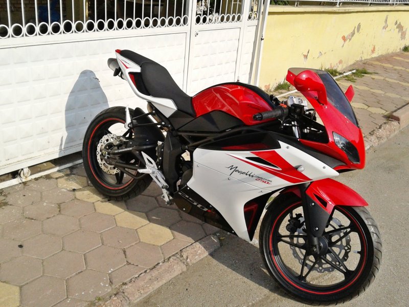 Minsk Megelli r250