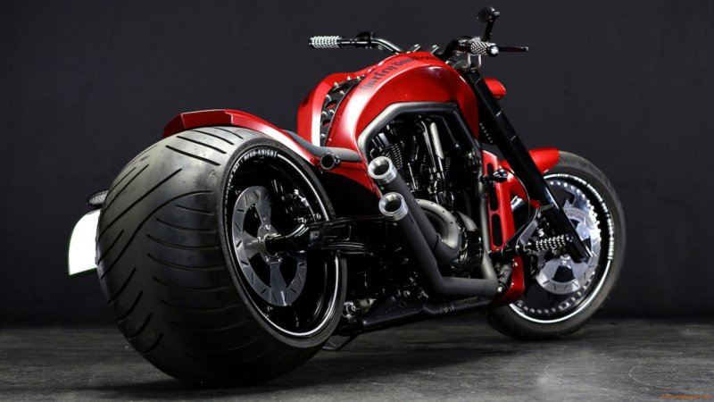 Мотоцикл Харлей Дэвидсон v-Rod Custom