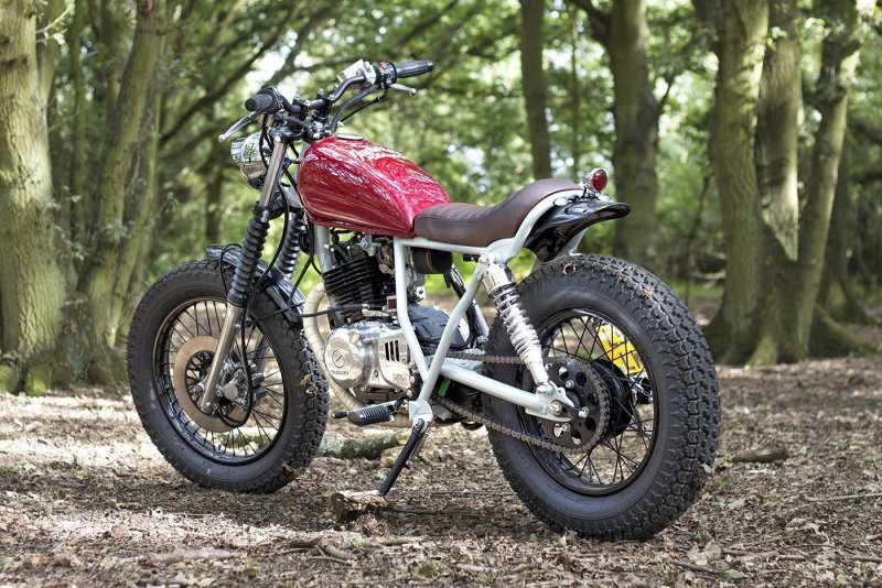 Suzuki GN 250 Custom