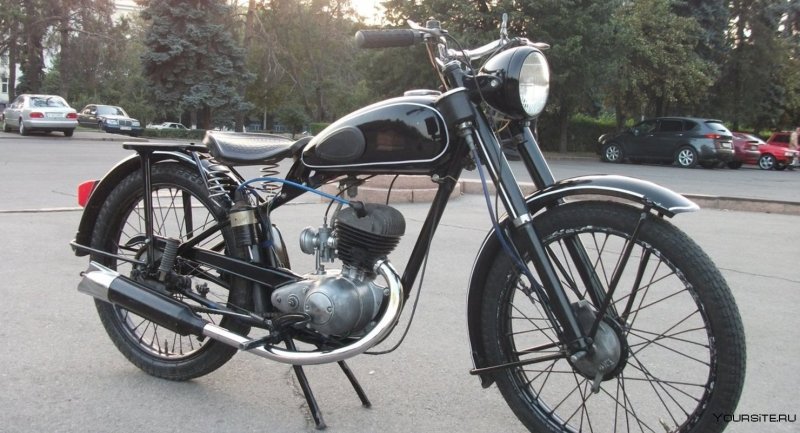 Мотоцикл Ковровец к-125