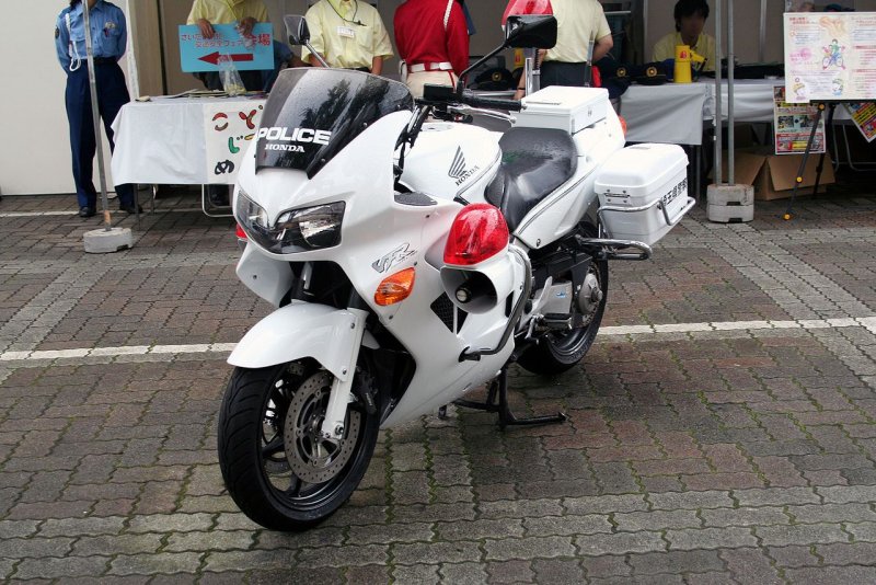 Honda VFR 800 Police Japan