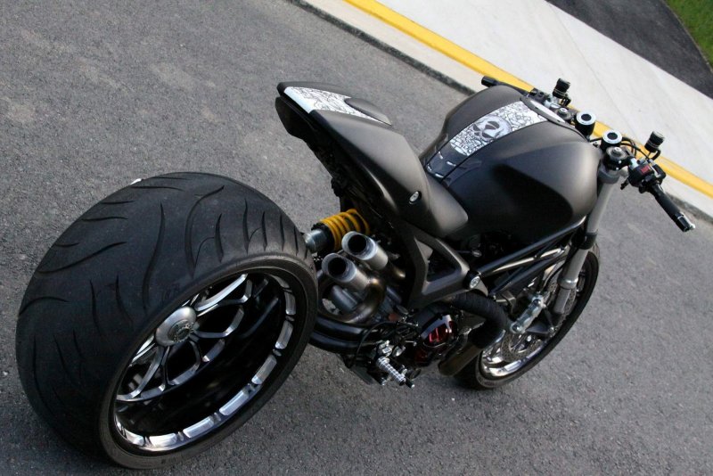 Ducati Monster Tuning
