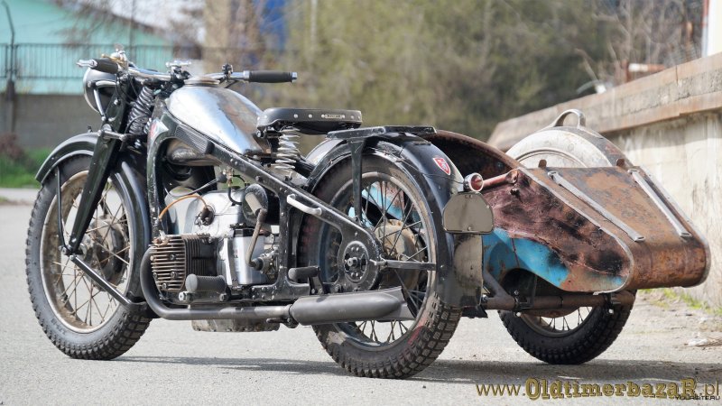 Мотоцикл цундап КС 800