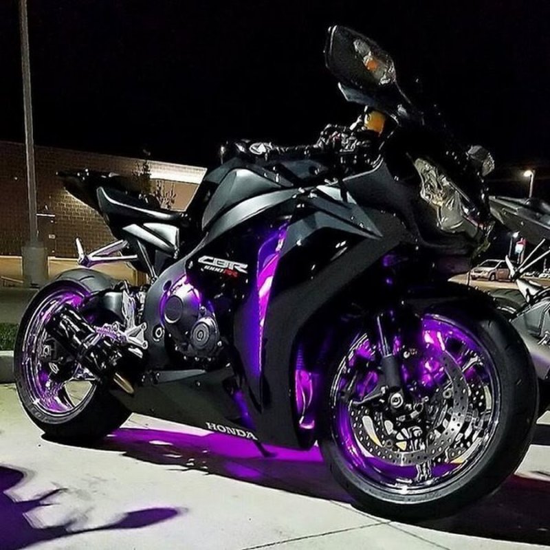 Honda cbr1000rr фиолетовый