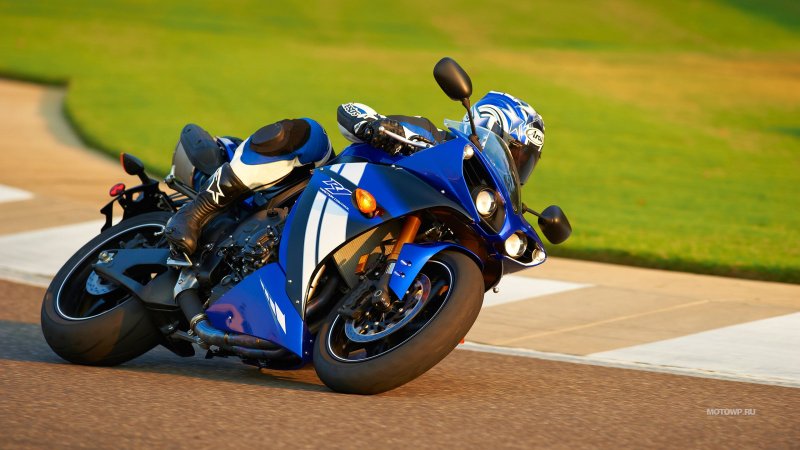 Yamaha YZF-r7