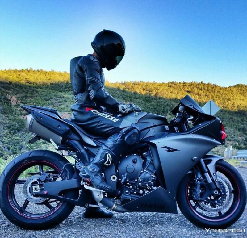 Yamaha YZF r6 байкер черный