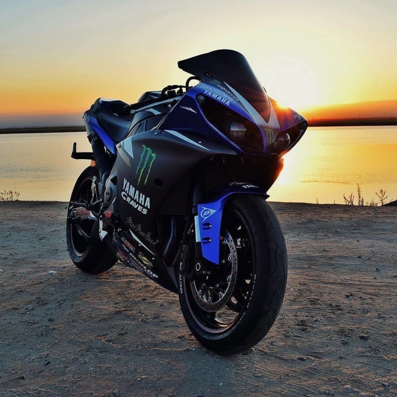 Ride Yamaha r1